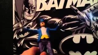 Batman unlimited penguin figure review