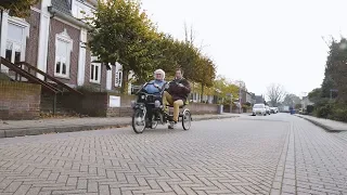 User experience Van Raam side-by-side tandem Fun2Go by healthcare organisation Estinea