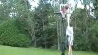 5 foot 7 white kid dunks on 10 feet