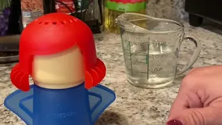 How to use the Angry Mama Microwave Cleaner