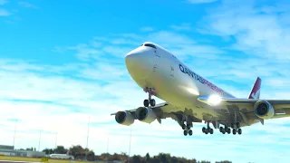 AEROPLANE Boeing 747 Qantas Freight Landing at Adelaide Airport