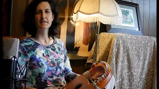 Tips and Suggestions for Playing the Lyre