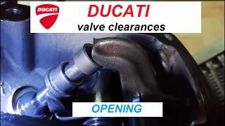 DUCATI valve clearance check -  Opening arm - DIY Tutorial