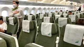 My ODD Flight With BAMBOO AIRWAYS in ECONOMY CLASS | 787-9 REVIEW