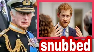 Furious' Prince Harry 'snubbed' King Charles after Meghan sidelined on day of Queen death.