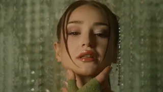 KAROLA - MAJDNEM SZERELEM ❎💚 (Official Music Video)