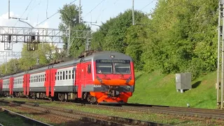 Электропоезд ЭД4М-0433 сообщением Москва - Аэропорт Домодедово