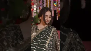 Girls On Fire At Wedding Dance l  #mamia #meesni #shorts #humtv #viral