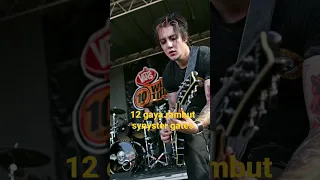 12 gaya rambut synyster gates