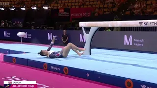 Jessica Gadirova SCARY Fall balance beam BBC/ 2022 WAG European Championships