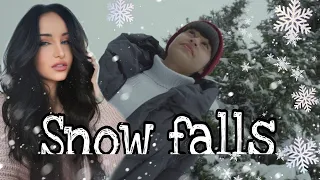 Music student reacts to Diana Ankudinova / Snow falls / Beautiful