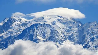Nuages insolites sur le Mont Blanc