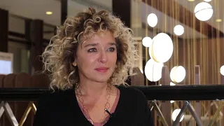 Cannes, Valeria Golino: "Nel gineceo di Sciamma, un film in costume che parla di oggi"