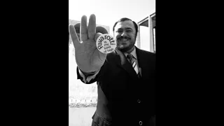 Young Luciano Pavarotti (1968) "Ma se m'e forza perderti" from "Un Ballo in Maschera" by Verdi