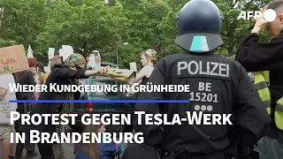 Erneut Proteste gegen Tesla in Brandenburg | AFP