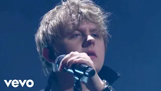 Lewis Capaldi - Bruises (Live From The Late Late Show with James Corden / 2019)