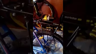Установка велобагажника на дисковые тормоза.