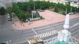 2 июня 2014 самолёт нанёс ракетный удар по центру города  Луганск