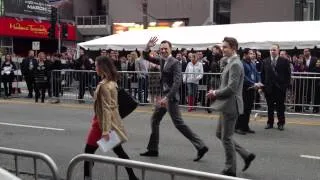 tom hiddleston arriving at the avengers premiere 4 11 12