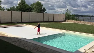 Pool cover, how does it work?? Роллета для бассейна. Защищает??