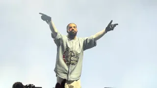 DRAKE PERFORMS “Headlines” at DreamVille 2023