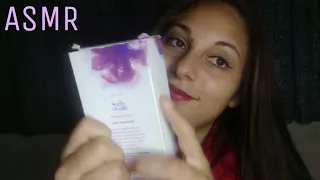 ASMR | MOSTRANDO OS PERFUMES QUE USO (tapping)