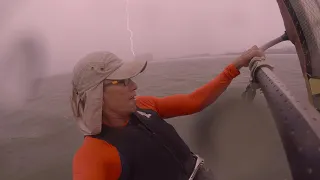 Lightning Strike windsurfing Puchong D Island