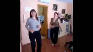 funny russian family dancing xD