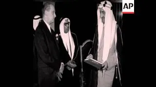 SYND 1 6 67 KING FAISAL RECEIVES KEY TO BRUSSELS MOSQUE