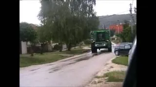 kombajn -combine harvester . PD Jarok - Slovakia  ,presun kombajnov rok 2012-2006