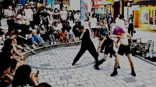 SUNDAY. 6AES CREW. FROM TURKEY. BEAUTIFUL FASCINATING FIRST HONGDAE BUSKING.