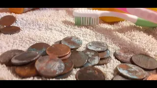 new way remove oxidation off corroded pennies w/outdamaging devalue coins w/totally awesome cleaner