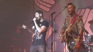 "Cake By The Ocean" (Live) - DNCE - San Francisco, Fillmore - January 22, 2017