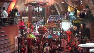 Oasis of the Seas:  Parades (Part 2 of 2)