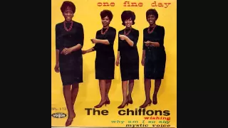 The Chiffons - He´s So Fine