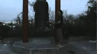 Gong at the Big Buddha