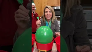 Family Balloon Hit Christmas Game 🎈