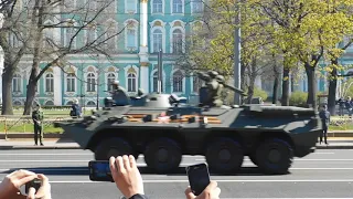 Парад 9 мая 2018 года в Санкт-Петербурге