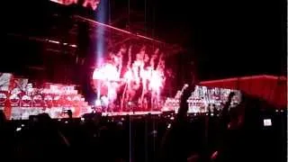 Roger Waters The Wall Tour 2012 - Santiago de Chile - In the Flesh? -HD