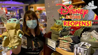 Disney Store has REOPENED! Searching for Baby Yoda & Disney Masks