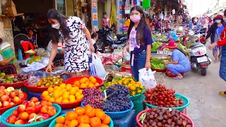 Bustling Wet Market In Phnom Penh! People Activities & Lifestyles