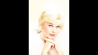 "MOONGLOW" DORIS DAY (BEST HD QUALITY)