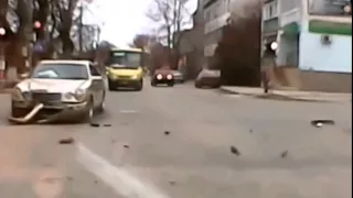 Crazy Russian Drivers Car Crashes & Road Rage