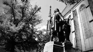 TOCCATA & FUGUE IN BACH’S THOMASKIRCHE - XAVER VARNUS PLAYS IN CONCERT ON THE SAUER ORGAN (1889)