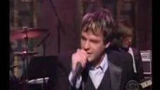 The Killers - Somebody Told Me (live-David letterman)