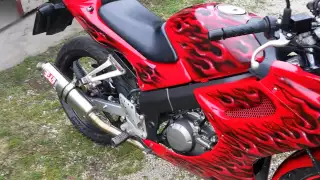 2004 CBR 125 R Sound and Walkaround