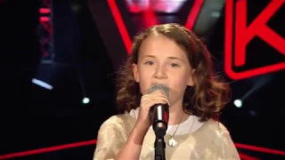 Josh Groban   You Raise me Up Chiara   The Voice Kids 2017   Blind Auditions   SAT 1