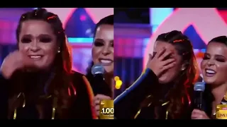 Maiara chora ao cantar música durante a Live e Maraísa pergunta: 'Saudade?'