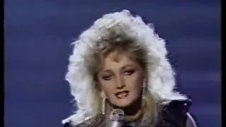 Bonnie Tyler Live Total Eclipse of the Heart 1984 Grammy's