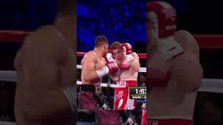Canelo's Head Movement Is On A Different Level 🔥